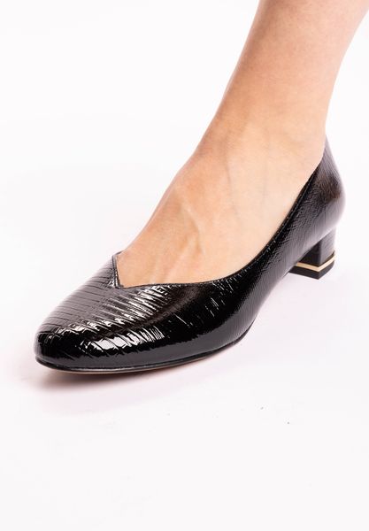 Lifestyle image of Bambalina Black