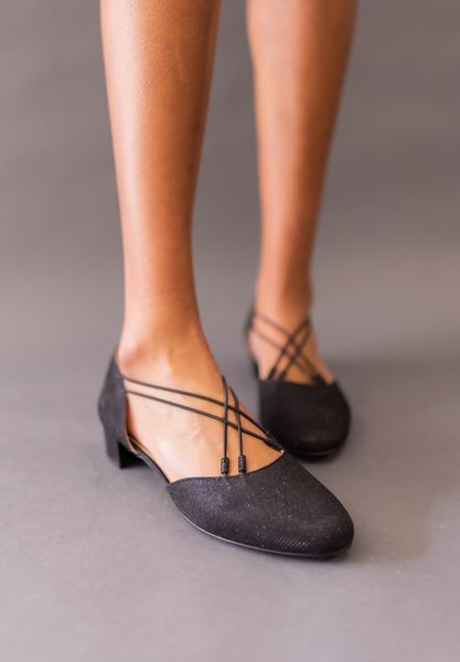 Lifestyle image of Charolette Black