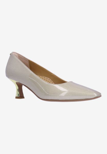 Front view of Ellsey TAUPE PATENT