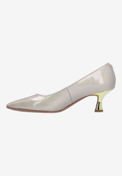 Left side view of Ellsey TAUPE PATENT
