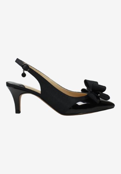 Right side view of Gabino Black