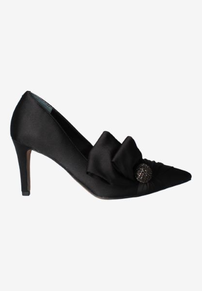 Right side view of Hirisha BLACK SATIN