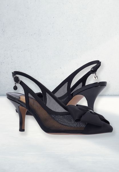 Lifestyle image of Kadence BLACK SATIN/MESH