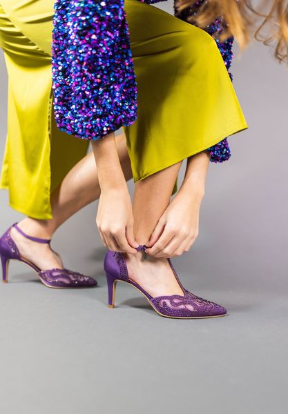 Lifestyle image of Lisha PURPLE SATIN