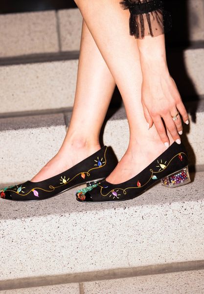 Lifestyle image of Noelsteps BLACK SUEDE