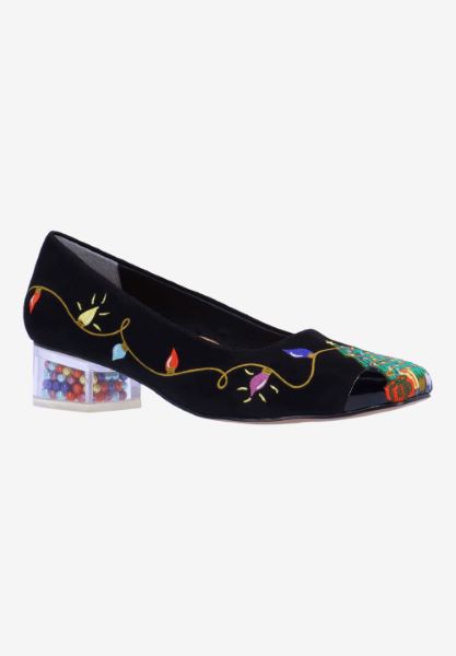 Front view of Noelsteps BLACK SUEDE