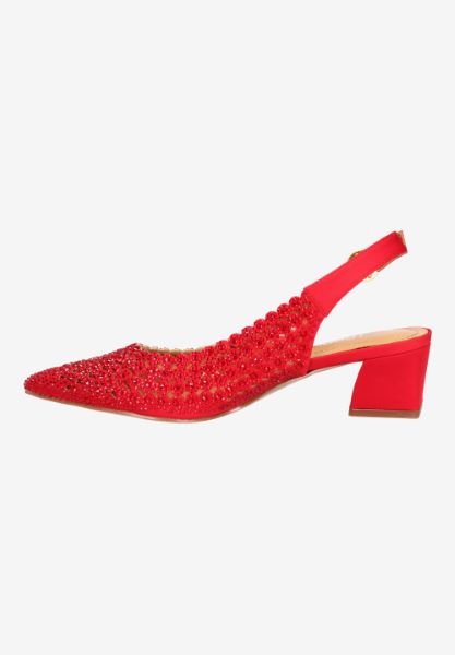 Left side view of Pranil RED SATIN