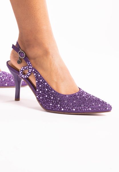 Lifestyle image of Viviene PURPLE OMBRE SATIN/STONES